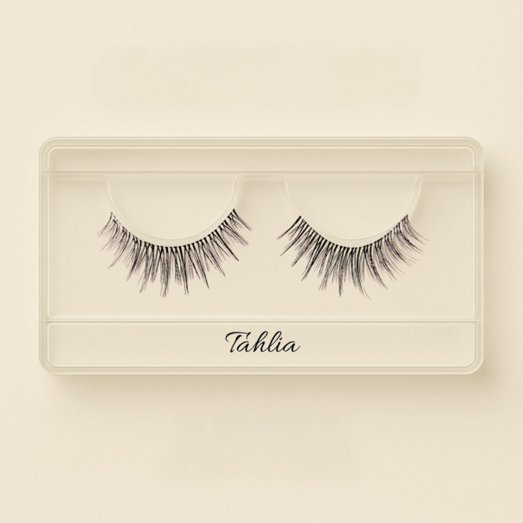 TAHLIA – Volume Wispy & Poupée Glam